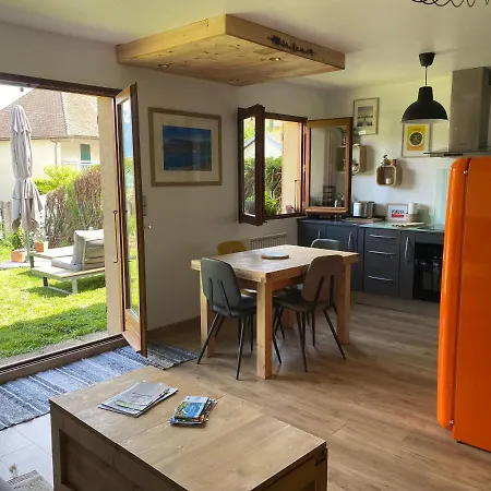 Appartement Au Calme Avec Vue Sur Les Montagnes. Sévrier Exterior foto