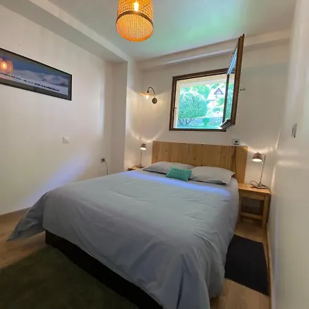 Appartement Au Calme Avec Vue Sur Les Montagnes. Sévrier Exterior foto