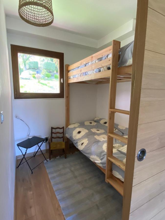 Au Calme Avec Vue Sur Les Montagnes. Apartamento Sévrier